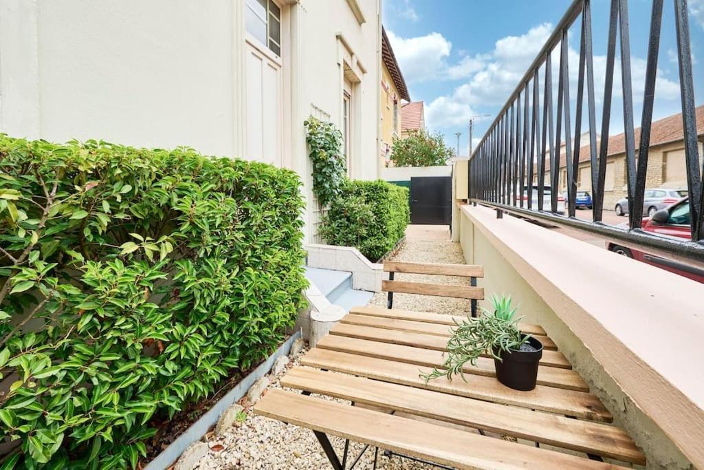 Le Racine : Appartement Dans Un Quartier Calme Digione Esterno foto